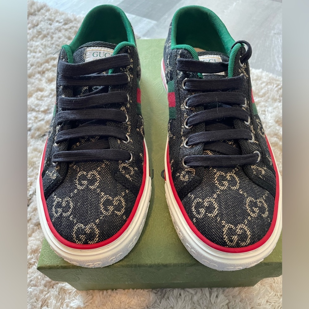 Gucci Women’s Shoes Black & Ivory Jacquard